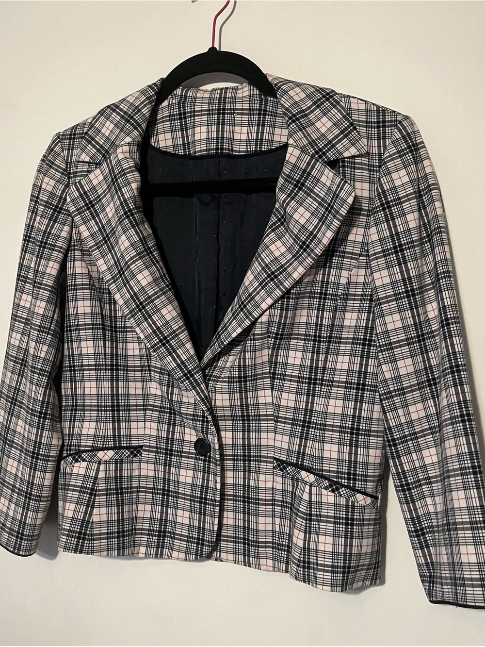 Plaid Tailored Women's Blazer in Navy and Red